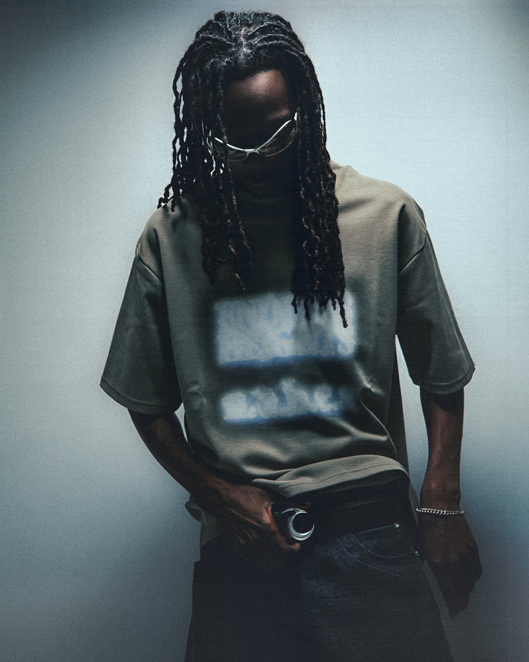 ENDLESS HEIGHTS TEE - KAKI